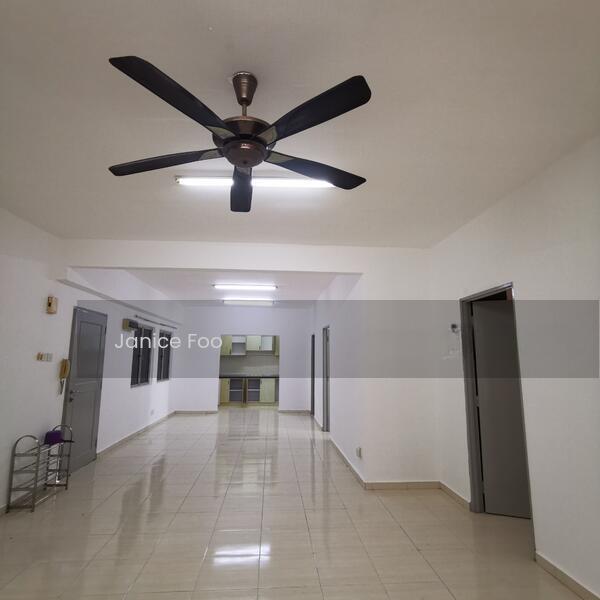 The Embassy (Bangunan Duta Impian) - 4