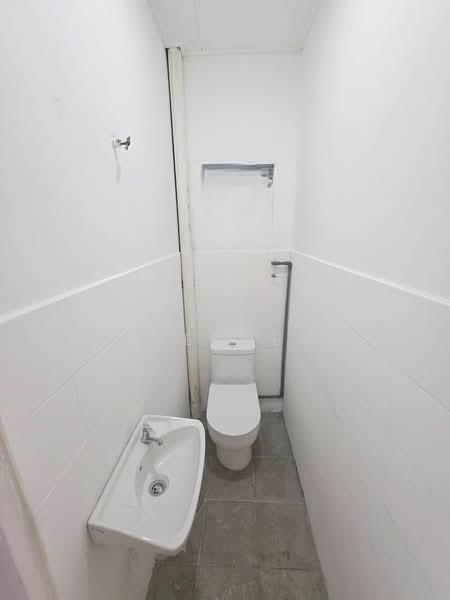 Bandar Tasik Kesuma - 2