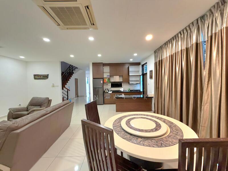 Kiara 2 @ Austin Heights 2 - 3