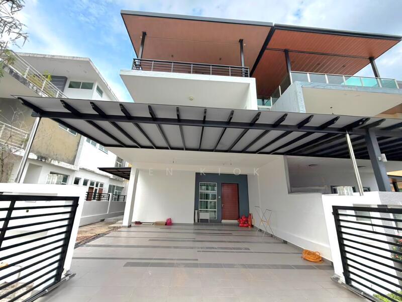 Kiara 2 @ Austin Heights 2 - 1