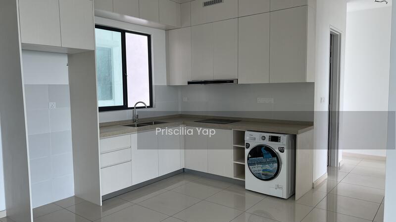 The M @ Medini Macrolink - 4