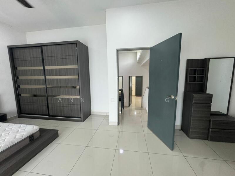 Canal Garden North - 2