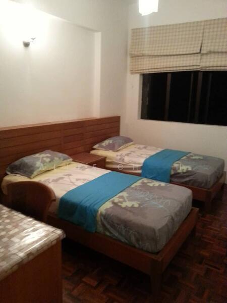 Eden Seaview Condominium - 2