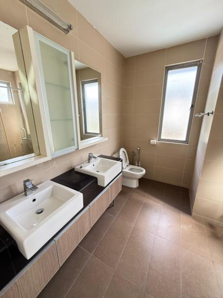 Ambang Botanic 2 - 4