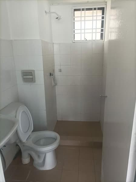 Vista Millennium Condominium - 5