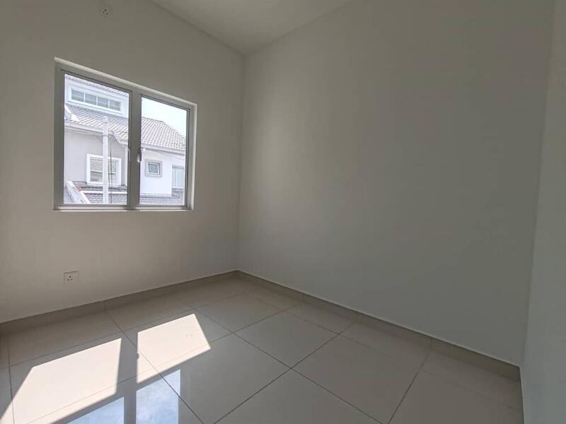 2 storeys terrace D'Laman Kundang - 4