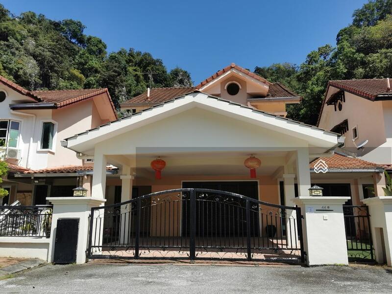 Bungalow at Ipoh - 1