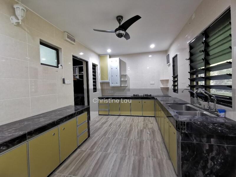 Bungalow at Ipoh - 4