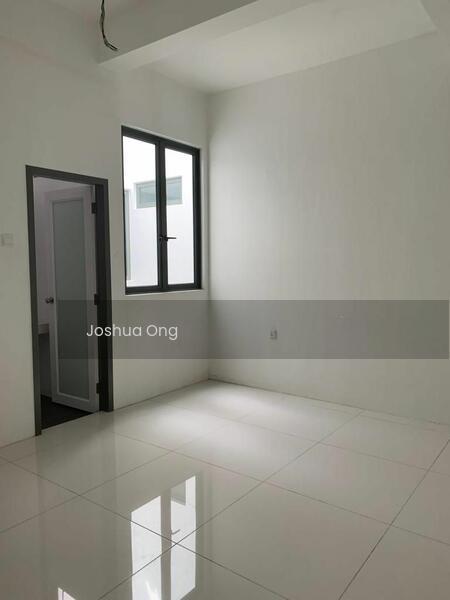 Terrace house at Ayer Itam - 4