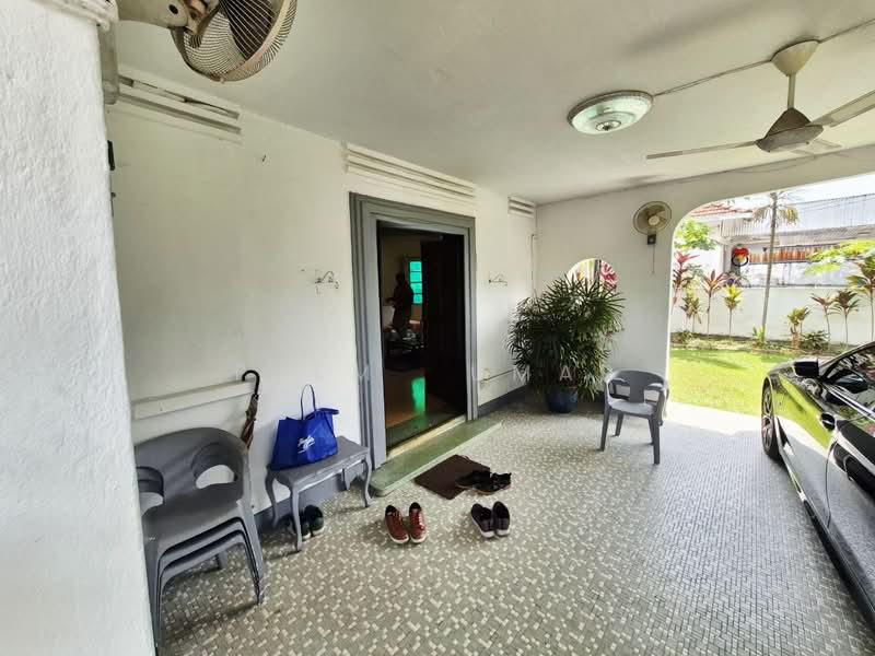 Spacious Bungalow Single Storey, Jalan Gasing, Petaling Jaya - 4