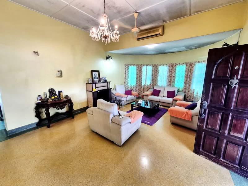 Spacious Bungalow Single Storey, Jalan Gasing, Petaling Jaya - 5