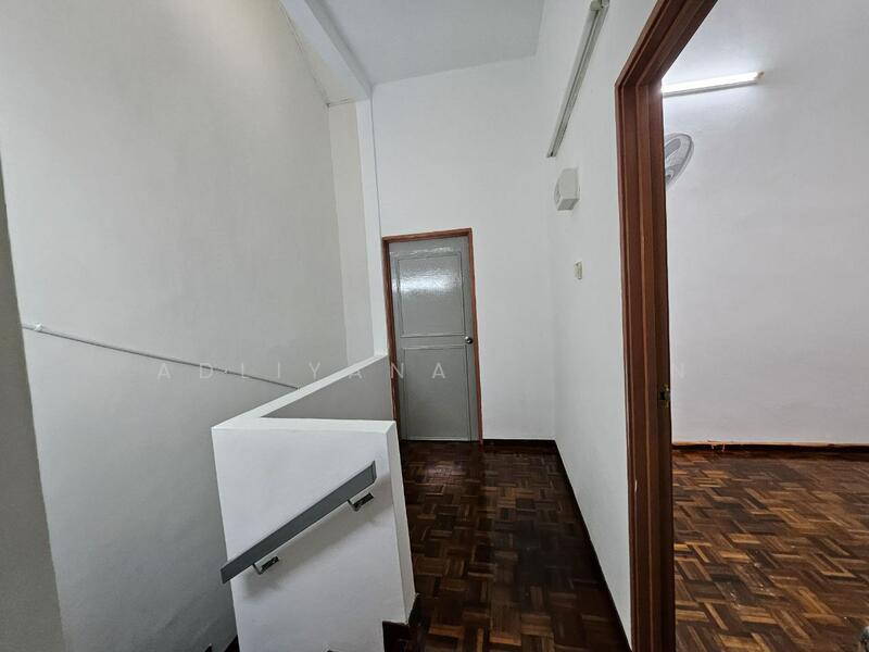 Taman Desa Orkid - 4