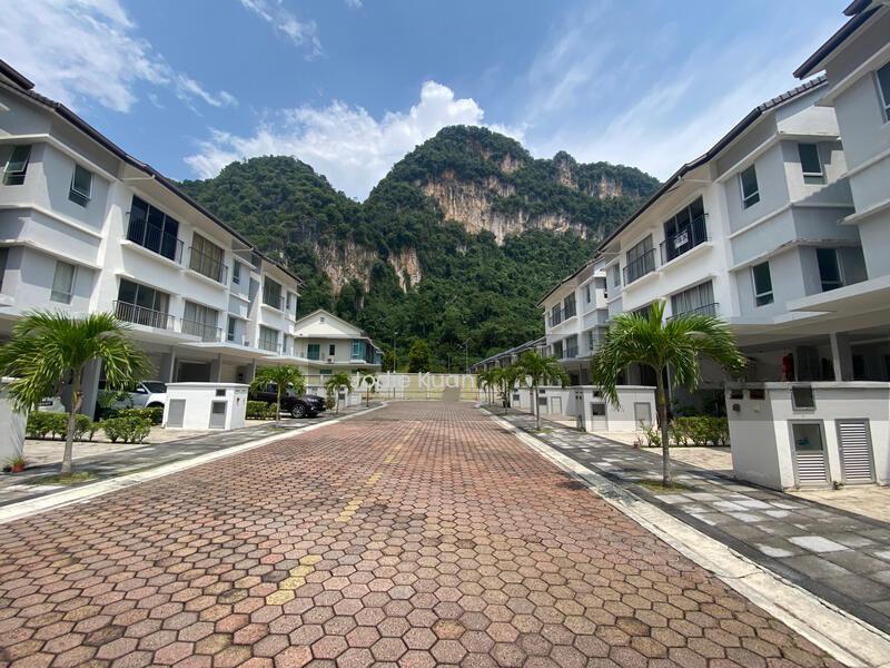 MontBleu Residence - 1