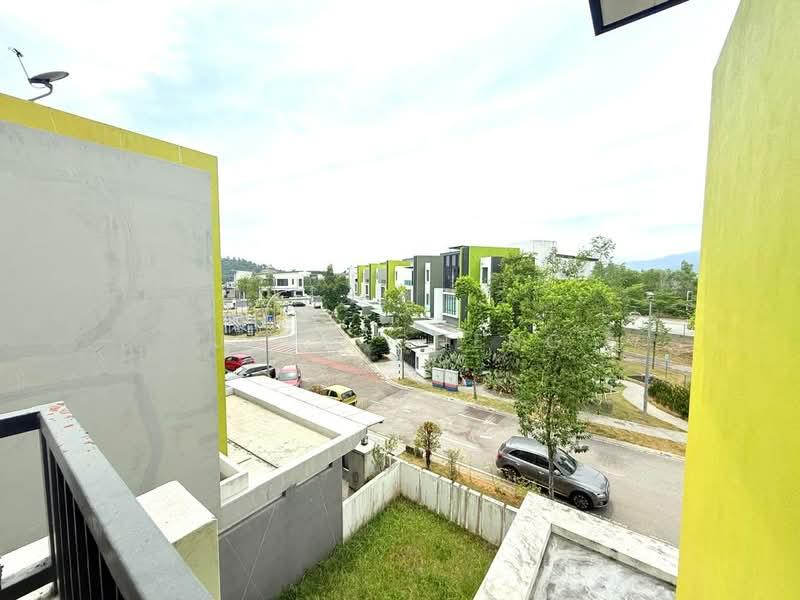 The Rise @ Emerald Rawang - 2