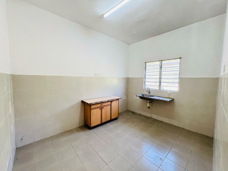 Coral Emerald West - 5