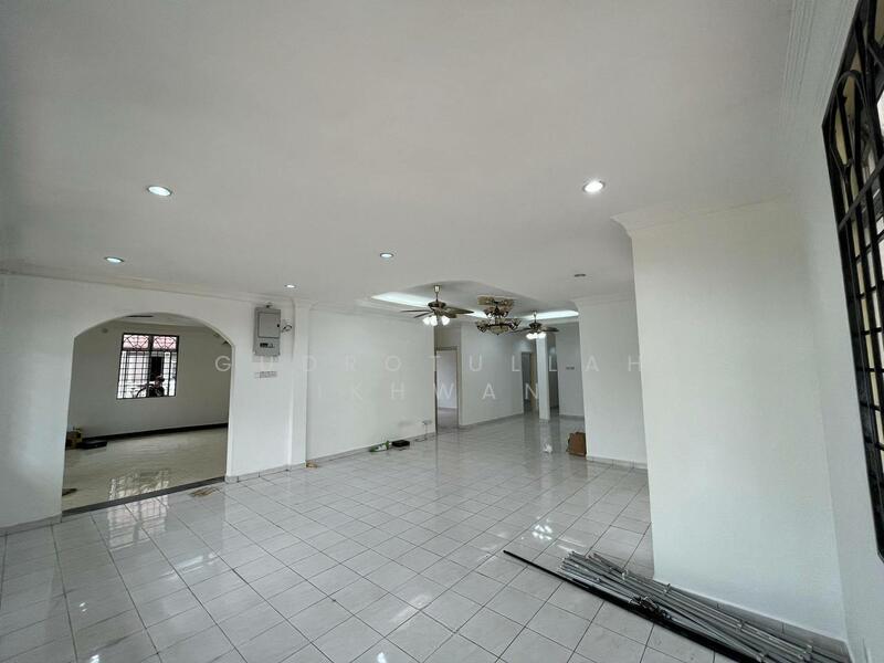 Desa Pinggiran Putra - 4