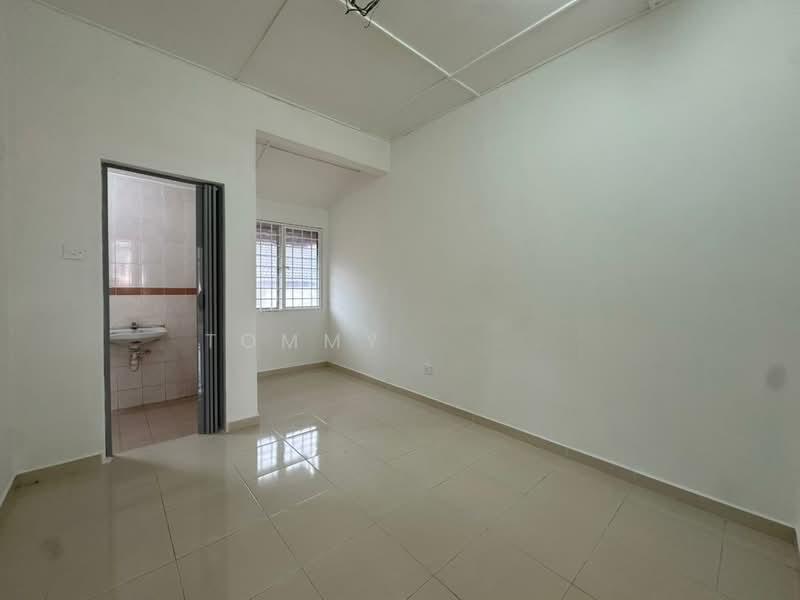 Bandar Mahkota Cheras - 5