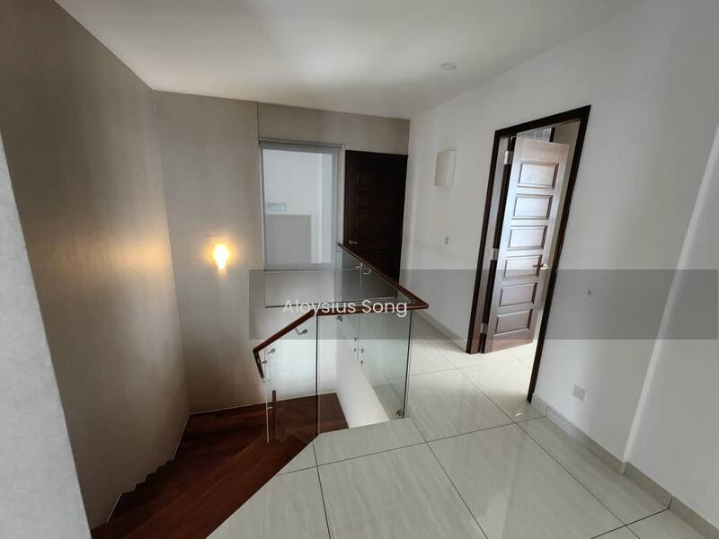 Twin Galaxy (Dwi Galaksi) - 2