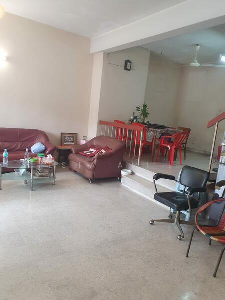 2 Storey Terrace @Taman Connaught - 1