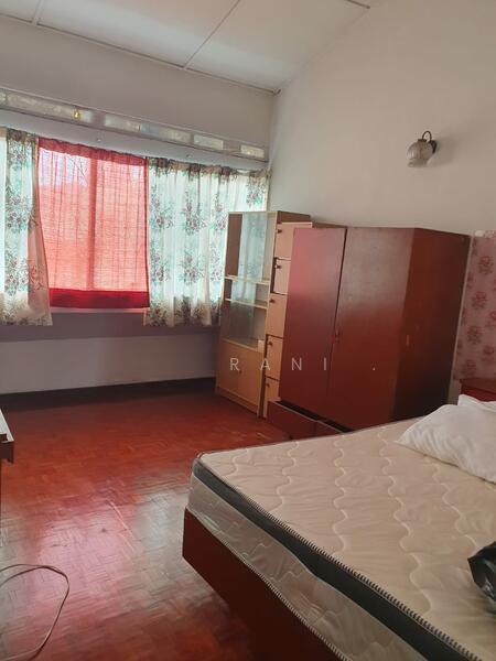 2 Storey Terrace @Taman Connaught - 3