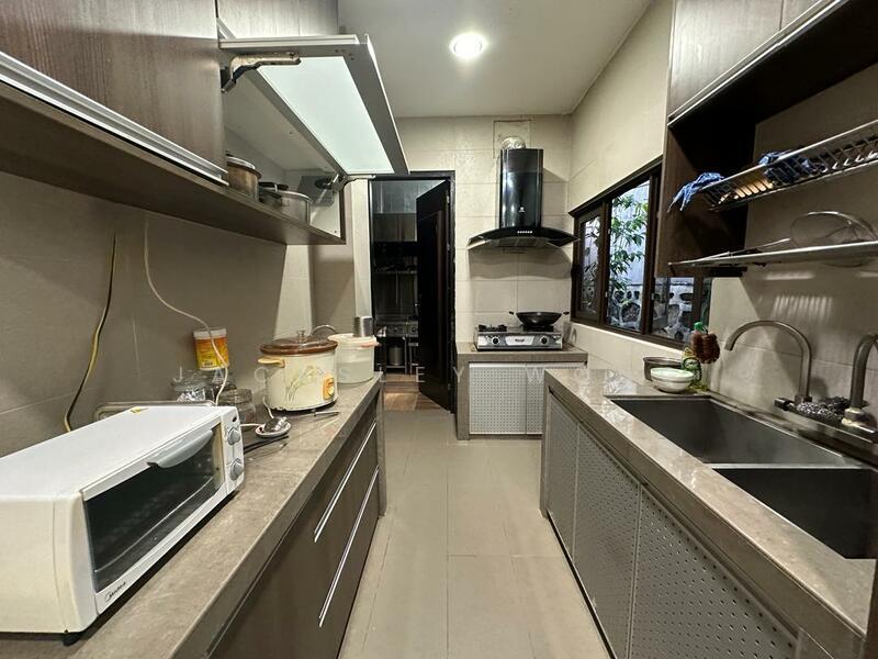 Bukit Sungai Long 1 - 3