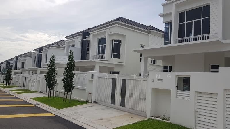 Setia Tropika Setias Tropikas Setias Tropikas - 2