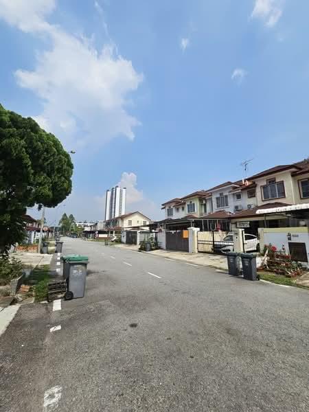 Taman Bukit Indah - 3