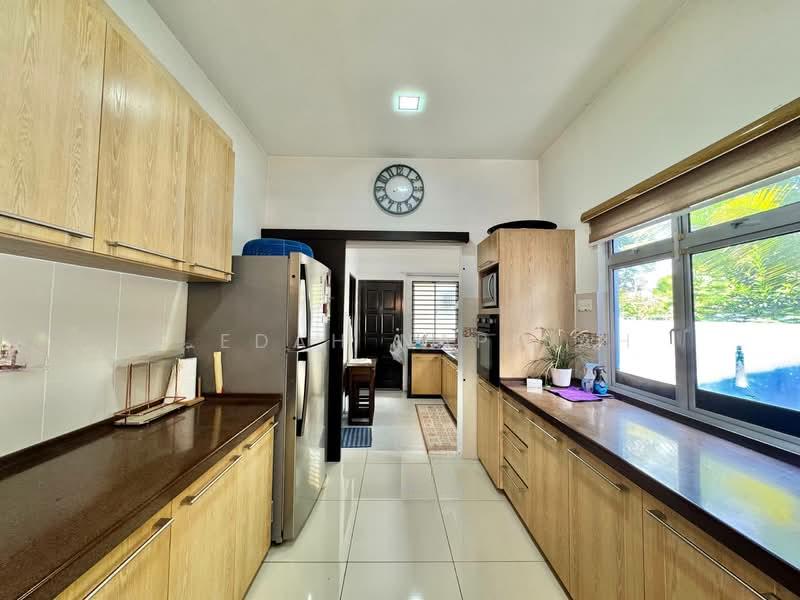 Taman Nusa Idaman - 5