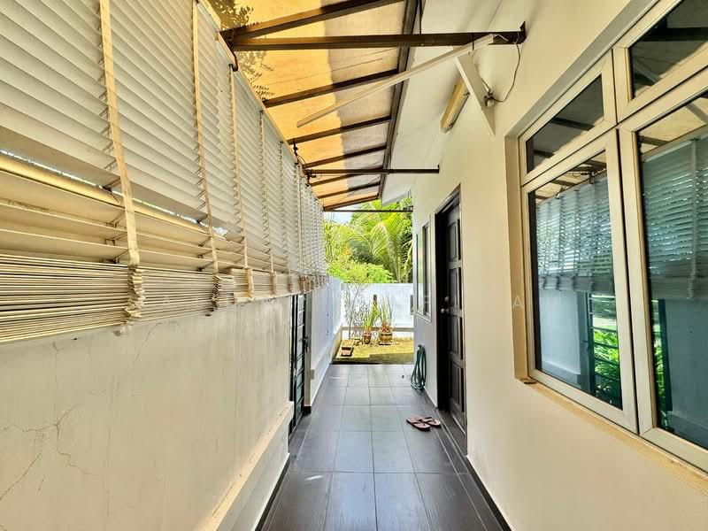 Taman Nusa Idaman - 3