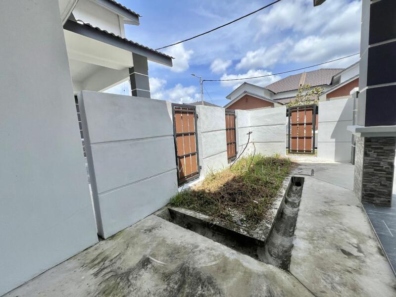 Jalan Temenggong Ahmad Muar - 4