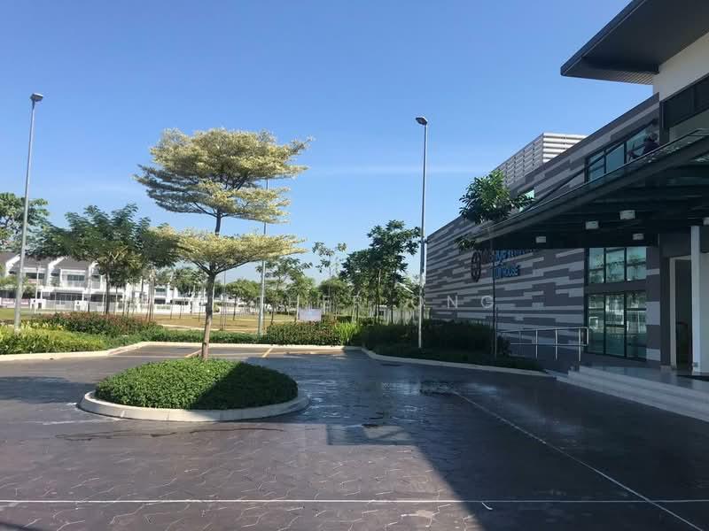 Lakeside Residences - 4