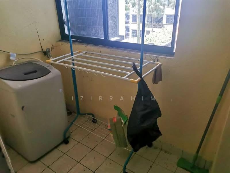 D'Melor Condominium - 4