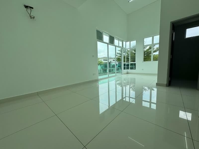 Mutiara Bestari 1 @ Mutiara Mas 2 Storey Cluster House ( Original / Corner Lot ) - 3