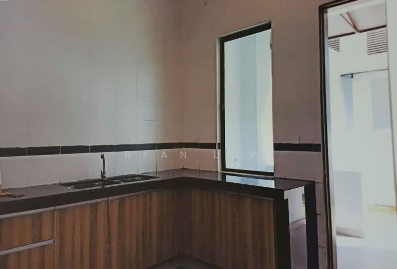 Taman Sinar Mahkota - 4