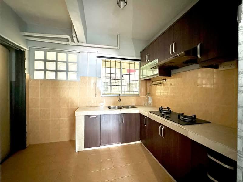 Aman Putra Apartment - 4