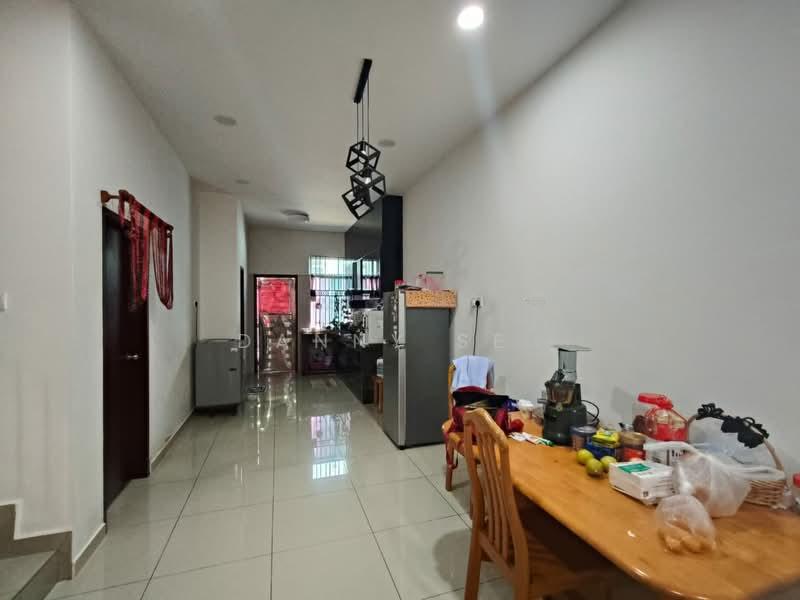 Taman Impiana Kulai Kelapa Sawit Double Storey Terrace House - 5