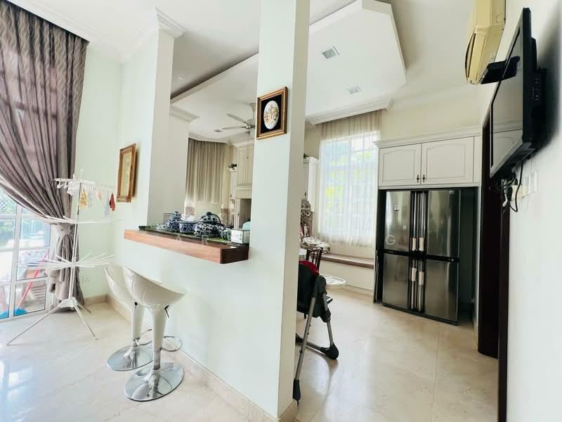 Perdana Lakeview East - 2