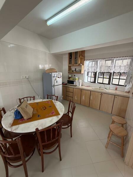 Mawar Apartment - 5
