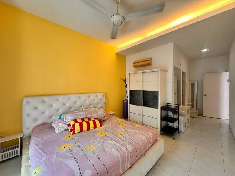 Bayswater Resort Condominium - 2