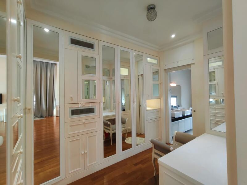 THE STRAITS VIEW RESIDENCES - 5