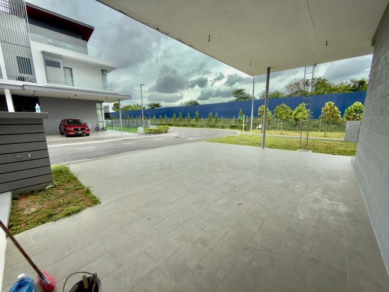 Broadleaf Residences - 5