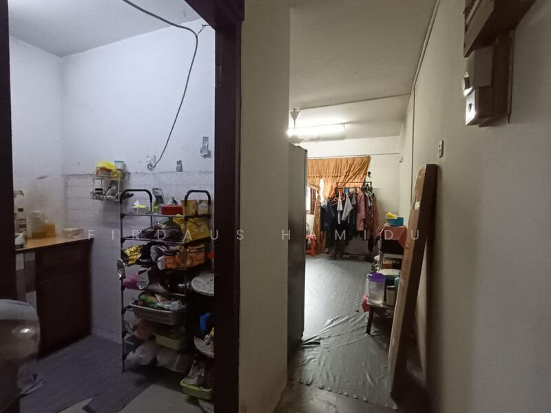Flat PKNS Seksyen 19 - 4