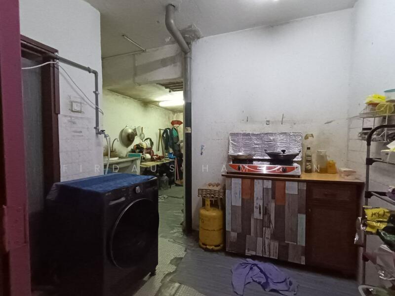 Flat PKNS Seksyen 19 - 5