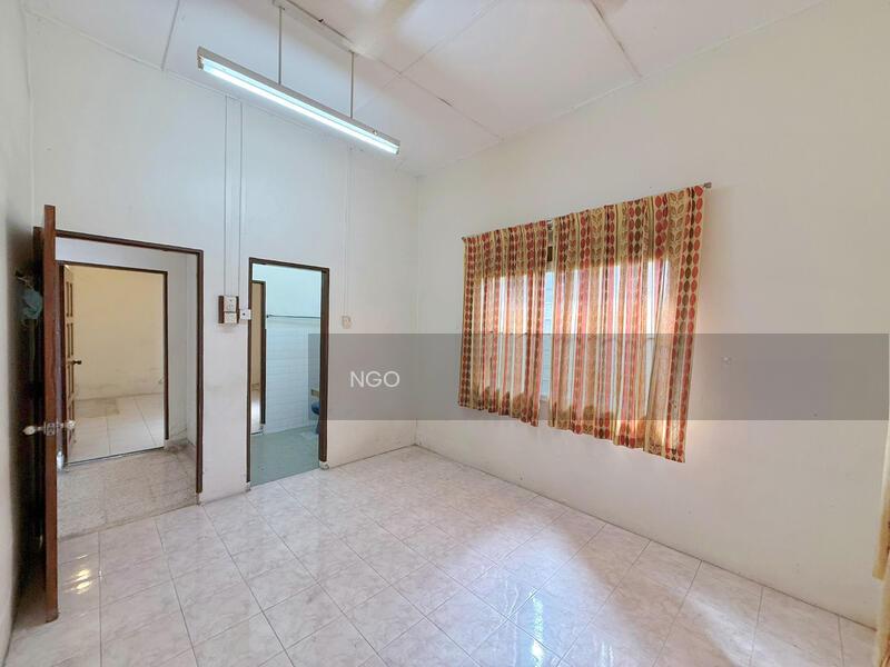 Single Storey Semi Detached Taman Sri Jaya - 4
