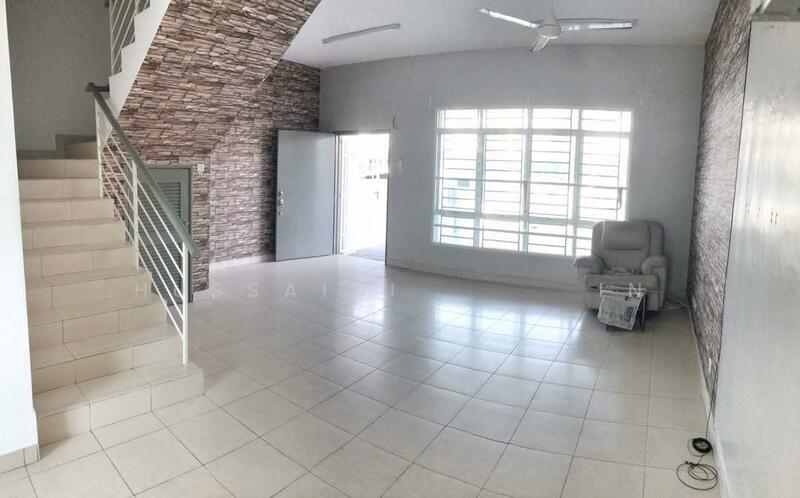 Pines @ Hillpark - 2