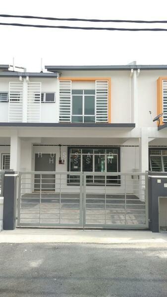 Pines @ Hillpark - 1