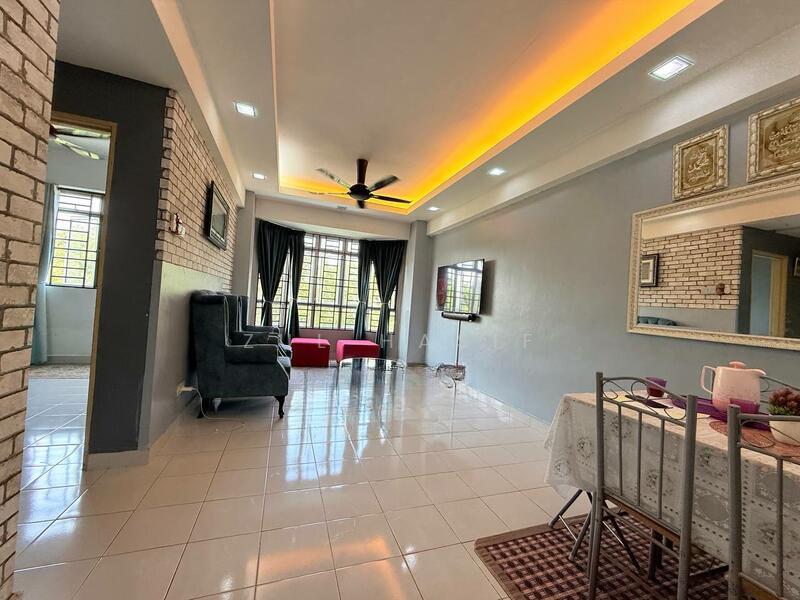 Kristal Heights 2 - 1