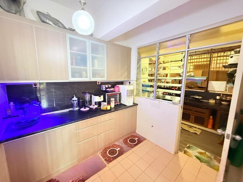 Kristal Heights 2 - 5