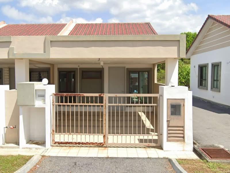 TAMAN BAYU INDERA LUKUT - 1