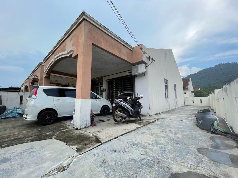 Seremban Taman Bukit Kristal - 1